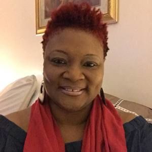 Meet your Posher, Brenda